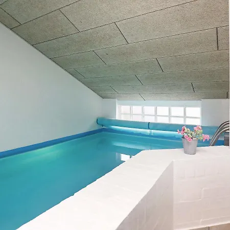 8 Person Holiday In Bl Vand